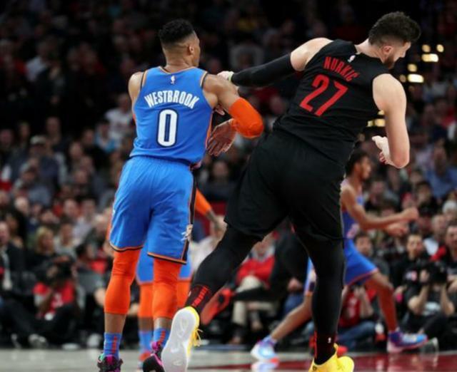 俱乐部之间 俱乐部之间