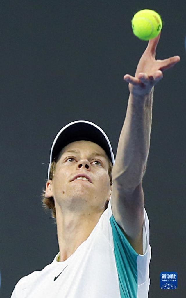 对年轻球员 对年轻球员