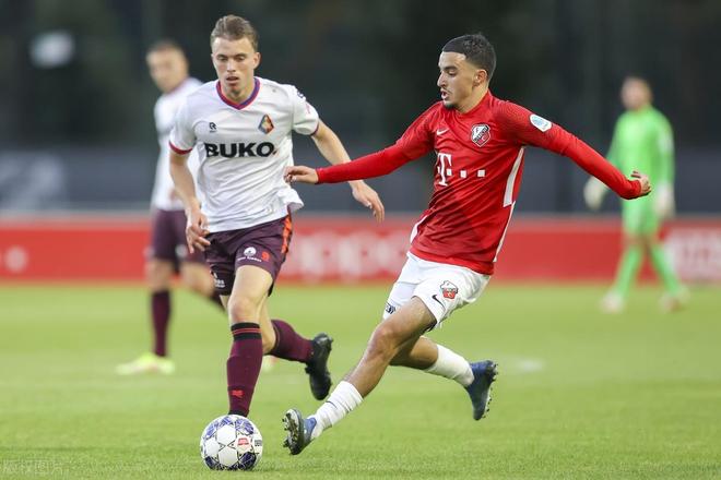 否加盟拜仁 否加盟拜仁